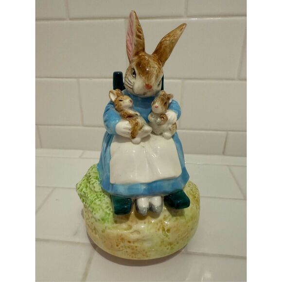 Beatrix Potter Peter Rabbit  Schmid Music Box Collection: Mrs. Rabbit - Picture 1 of 5